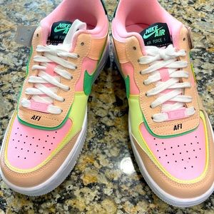 Women’s Nike Air Force One, Pastel